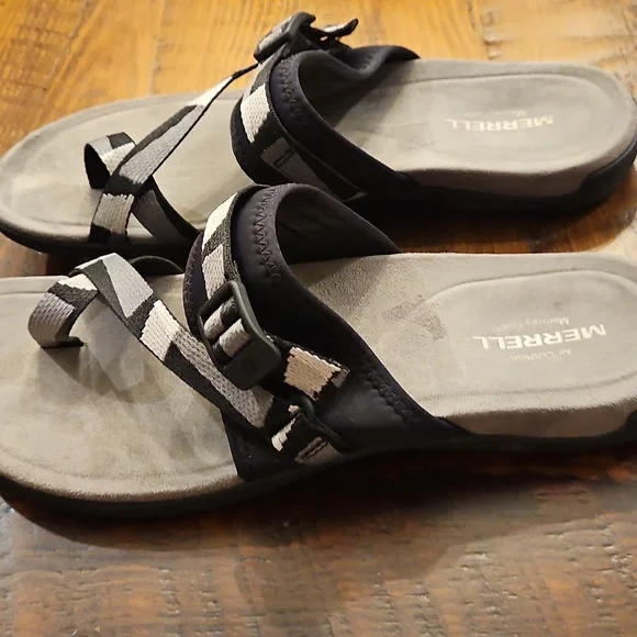 Merrell Black Performance Footwear - Picture 4 of 9